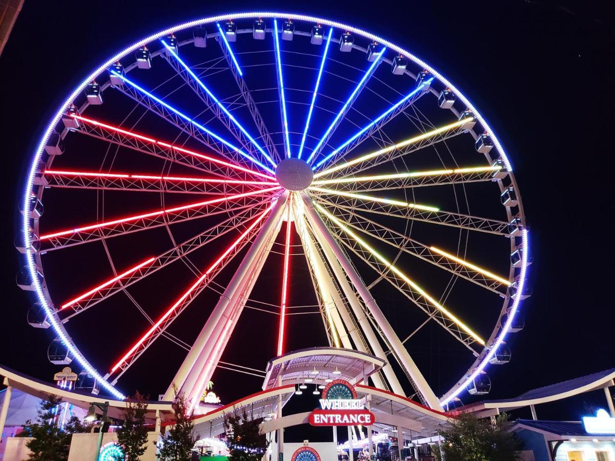 Hidden Creek, Pool Table, Hot Tub, 1089 Free Tickets Each Paid Day, Dollywood And More Gatlinburg Kültér fotó